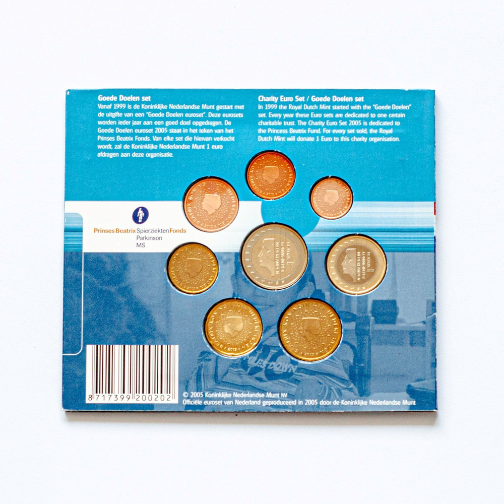 Netherlands 2005 Year Set – "Goede Doelen (Good Causes): Princess Beatrix"