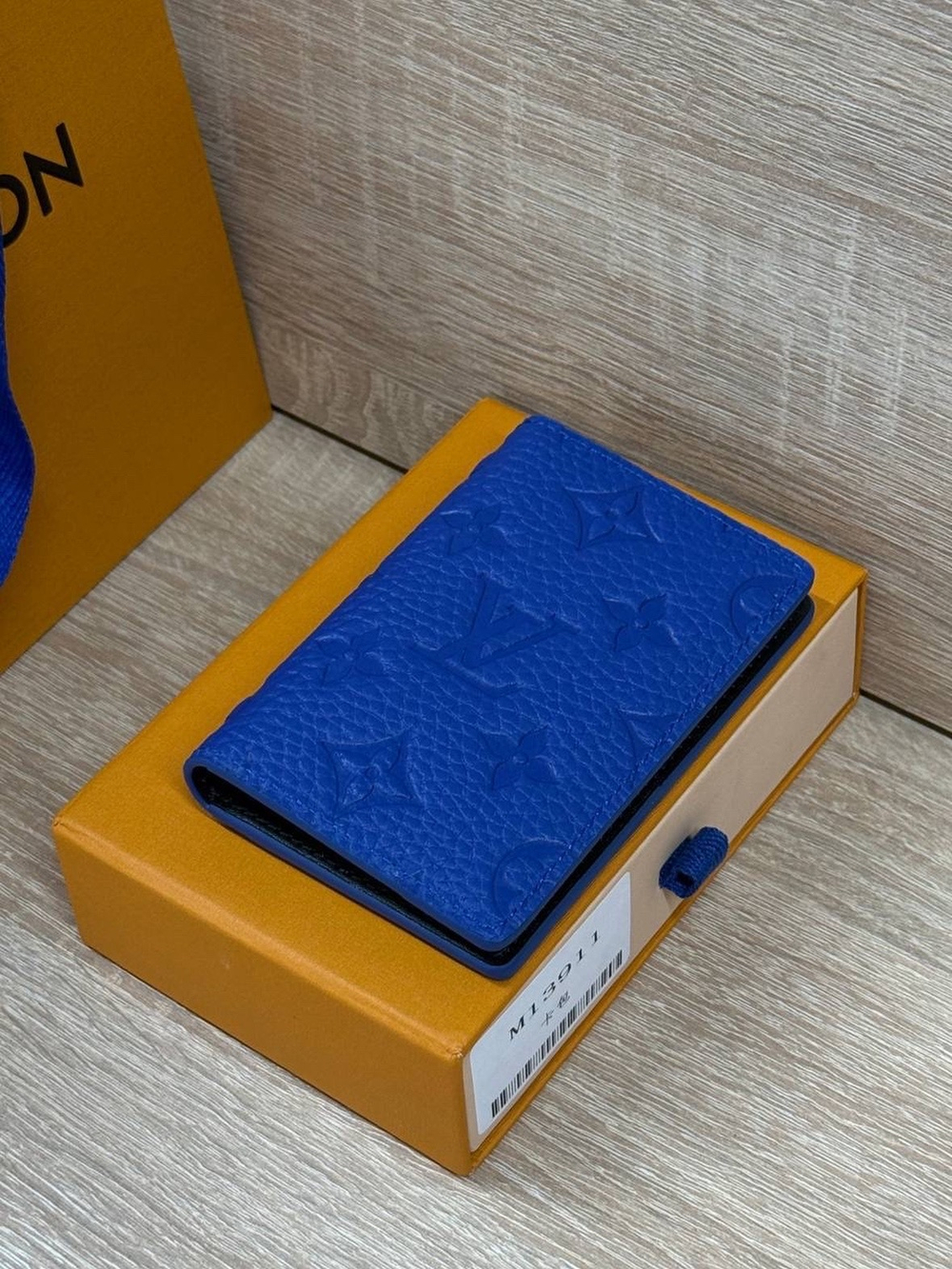 Визитница Louis Vuitton