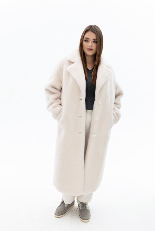 Шуба из овчины на трикотажной основе, длинная, молочный