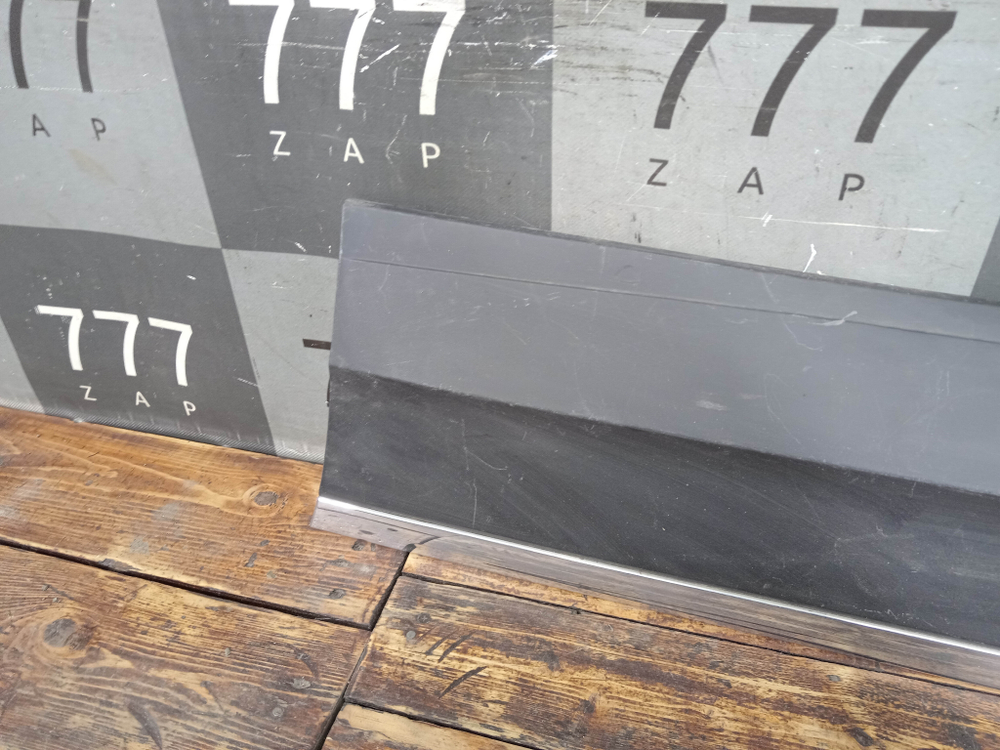 Накладка двери задней левой Volkswagen Tiguan 2 16-нв Б/У Оригинал 5NA854949AFRYP