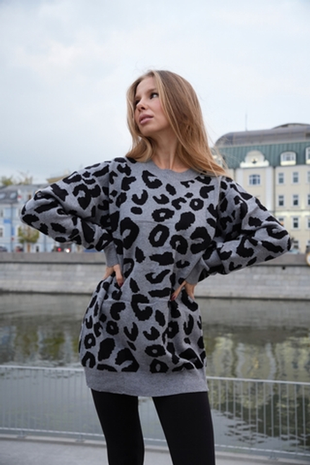 Трикотажный свитер лео графит