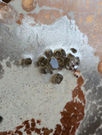 Интерьерные часы ручной работы подарочные из смолы