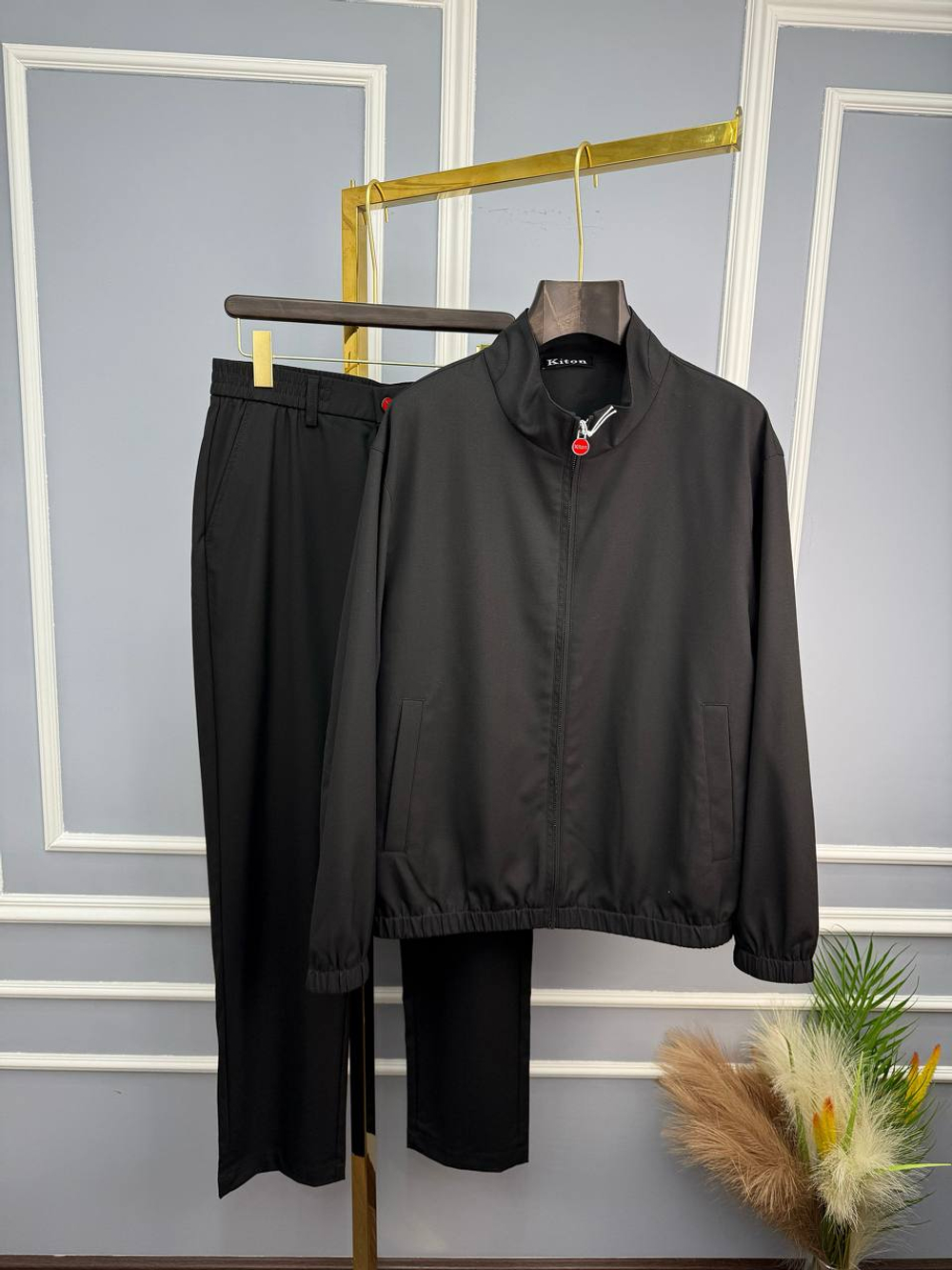 Прогулочный костюм Kiton