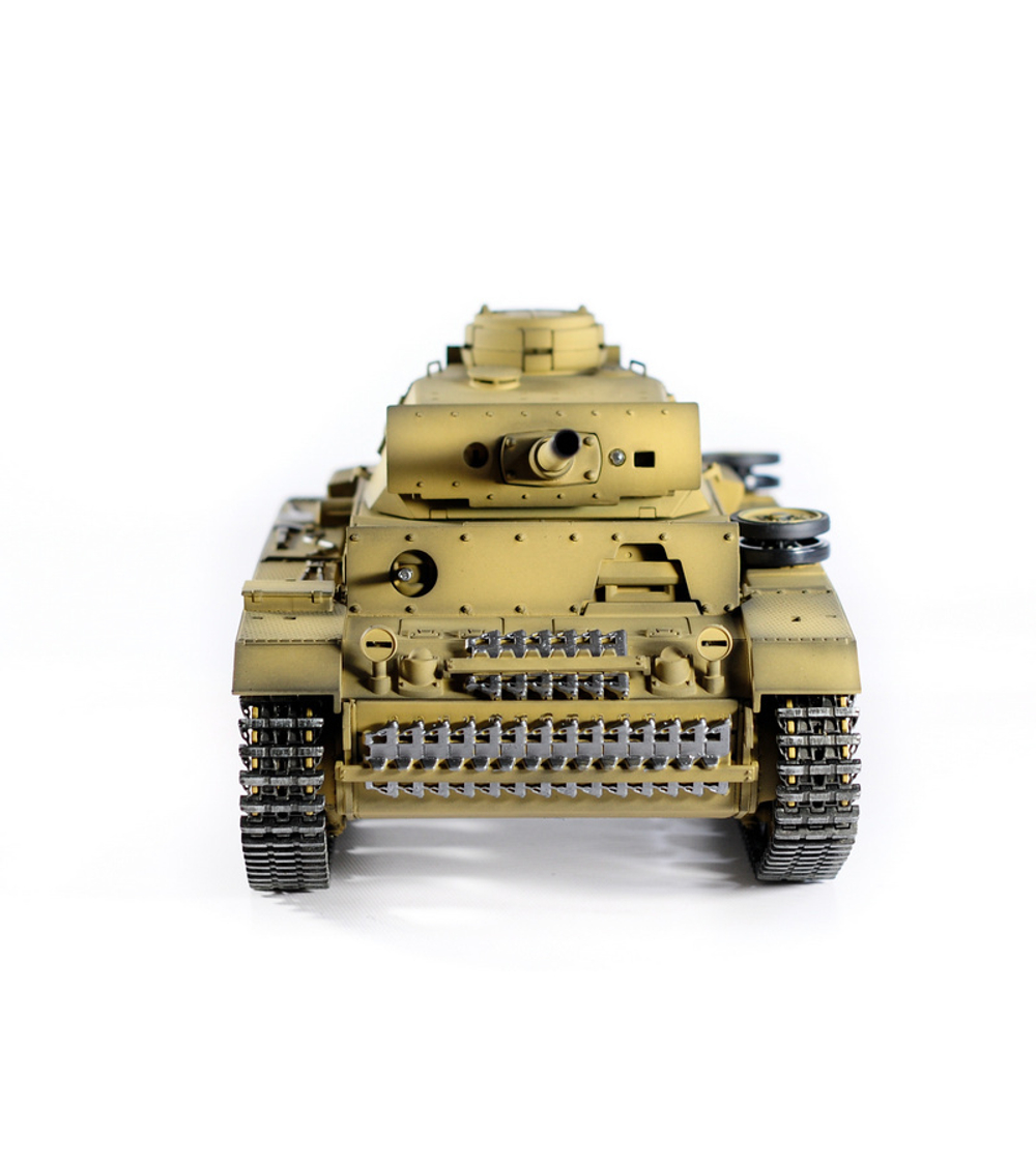 Р/У танк Taigen 1/16 Panzerkampfwagen III (Германия) дым, свет (для ИК боя) V3 2.4G RTR пустыня