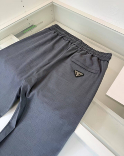 Спортивные штаны Prada