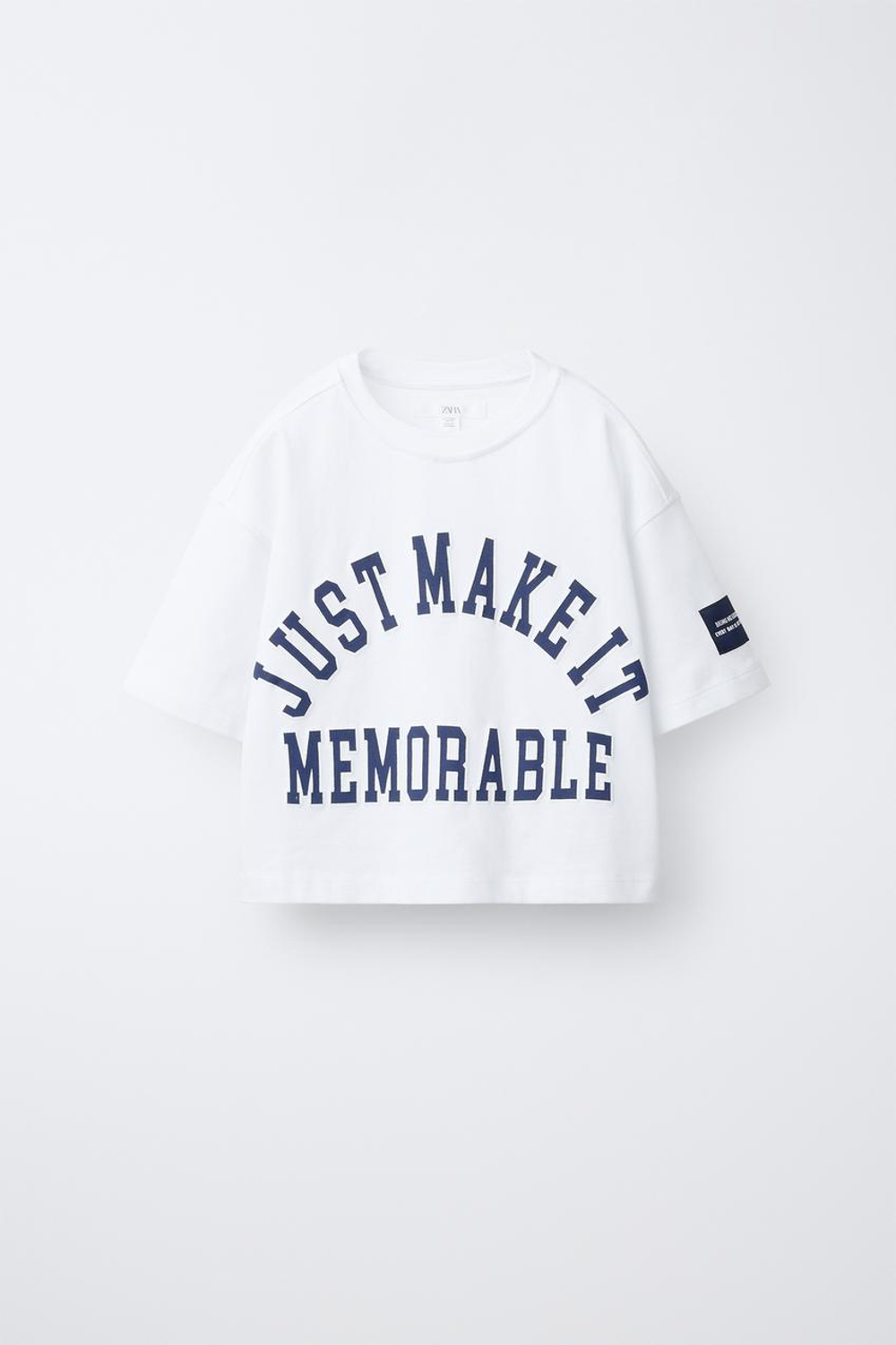 ZARA ФУТБОЛКА В СТИЛЕ ПРЕППИ С НАДПИСЬЮ, БЕЛЫЙ