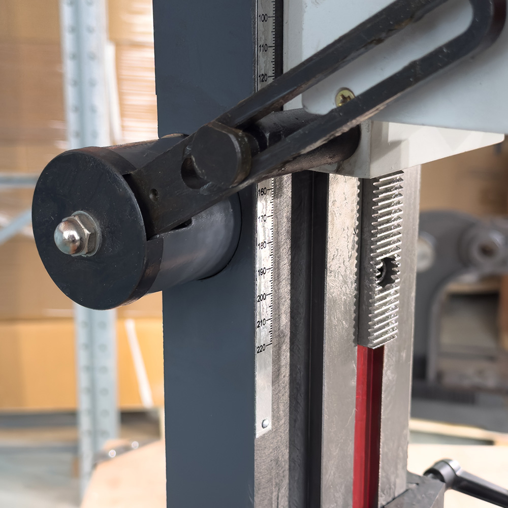 VISPROM FPV-25LP настольный фрезерный станок