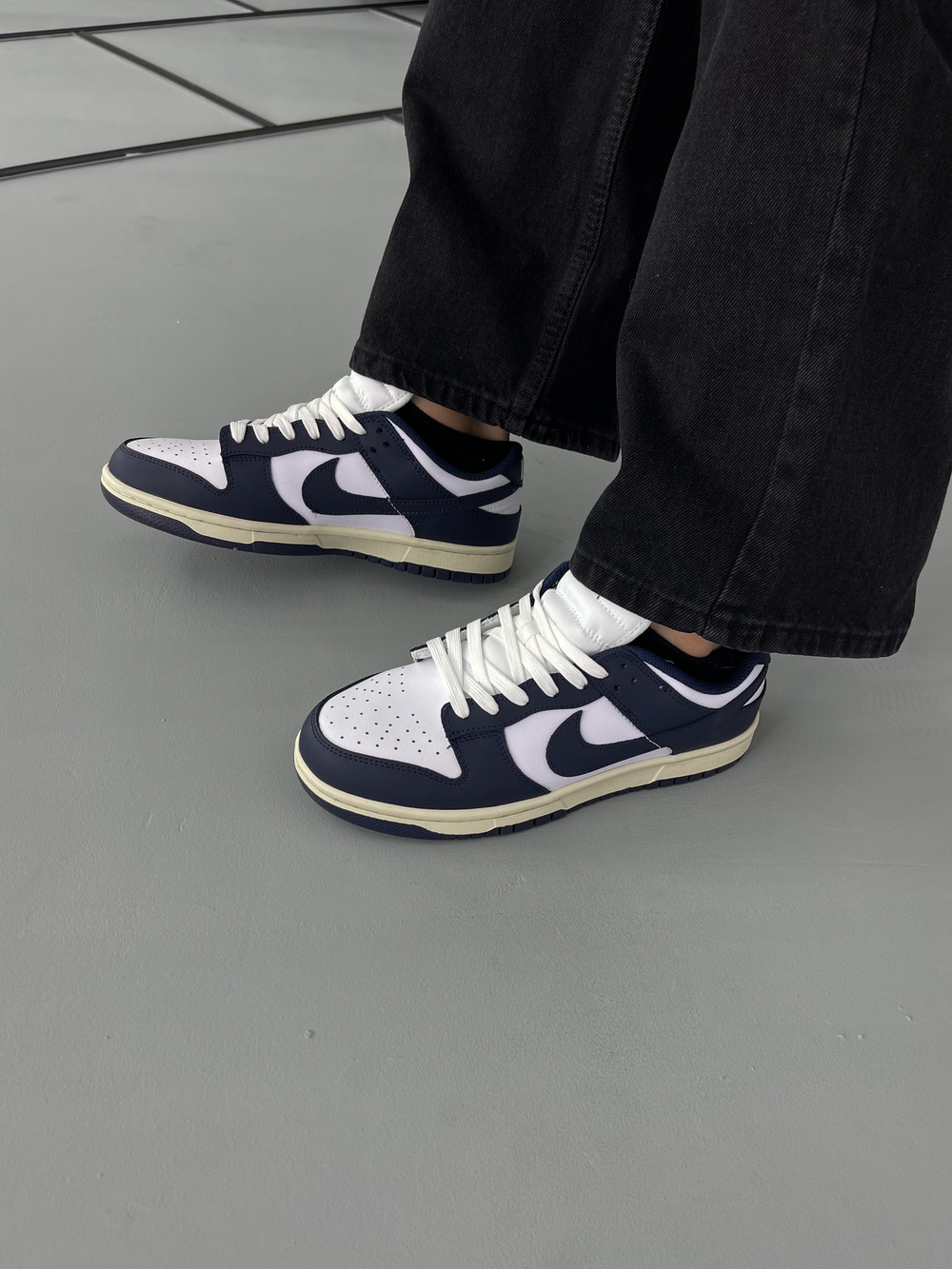 Кроссовки Nike Dunk Low #A5532 (бел.-син.)