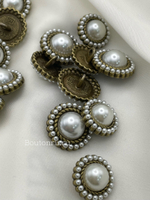 Пуговицы бронзовые с жемчугом и косичкой (светлые)