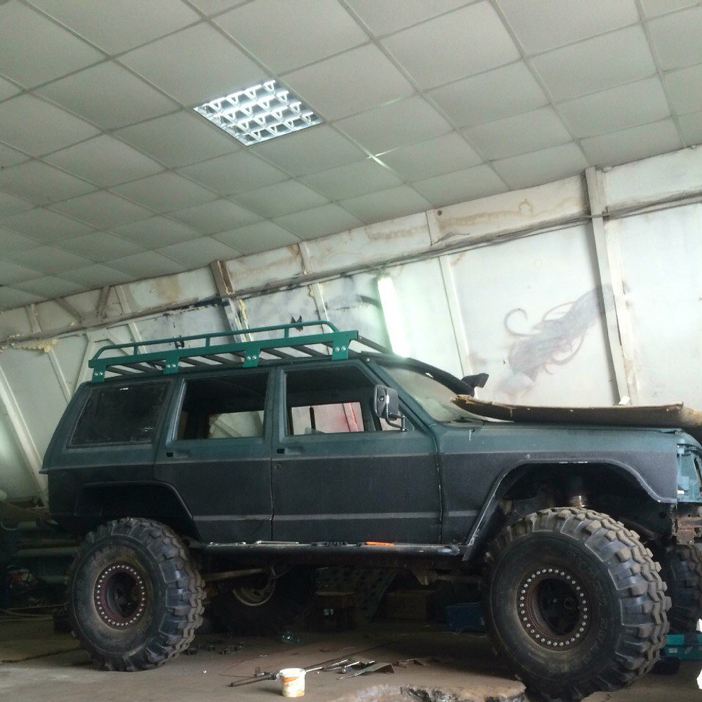 Jeep Cherokee - замена мостов, покраска раптор