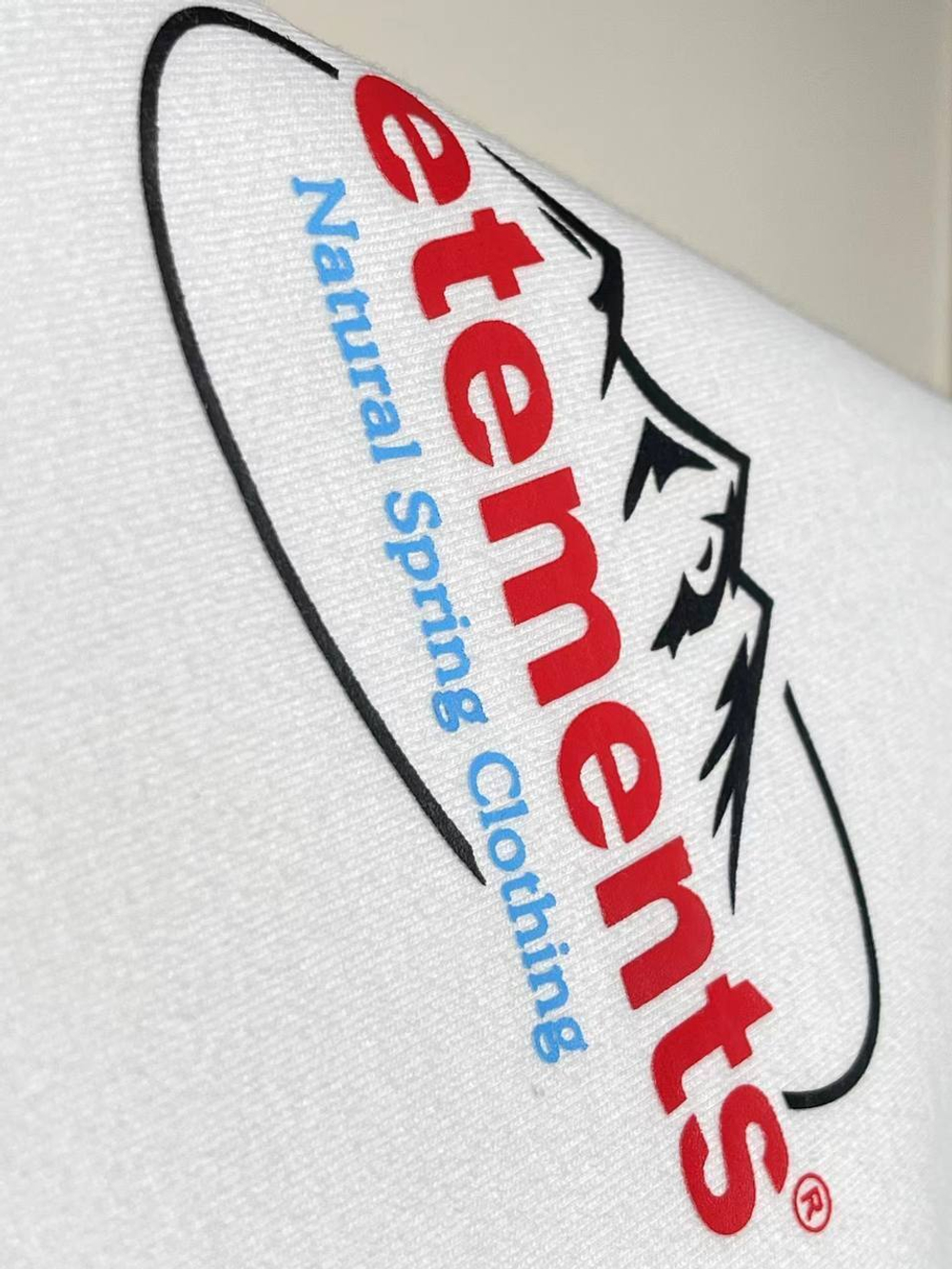 Футболка Vetements