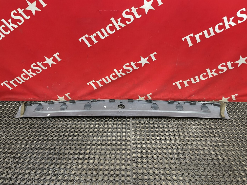 Панель обдува лобового стекла