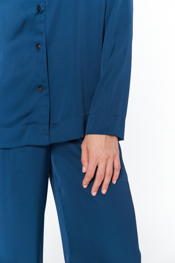 Шелковая блуза изумрудная