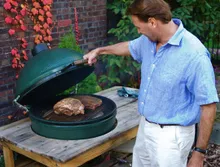 Керамический гриль Big Green Egg XL, 61 см, на модульной угловой подставке с тумбой и дополнительной секцией