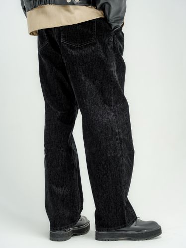 Широкие черные джинсы Laine с защипами