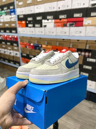 Nike Air Force 1 Low SP "Undefeated 5 On It Dunk vs. AF1"