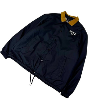 Ветровка Nike