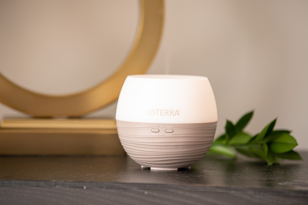 Диффузор doTERRA Лепесток 2.0 (PETAL DIFFUSER) для эфирных масел (240 мл)