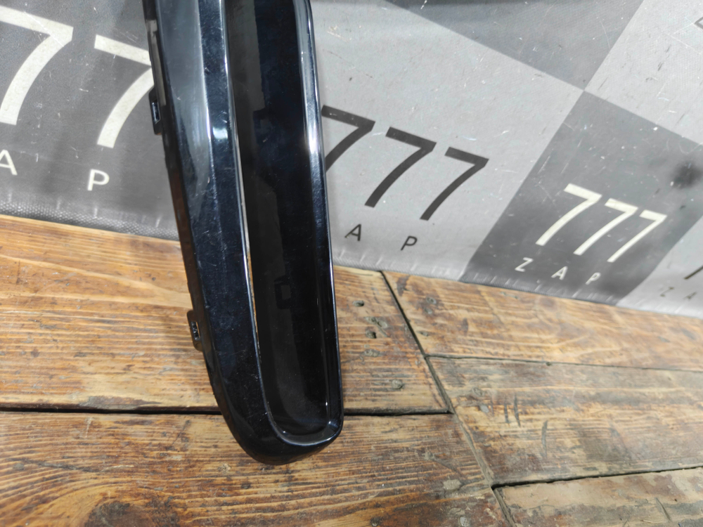 Накладка ПТФ передняя правая BMW X7 (G07) 19-22 Б/У Оригинал 51118074260