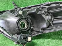 Битая Фара правая Suzuki Swift 4 (2011-2013) галоген