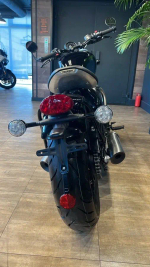 Triumph Bonneville Bobber