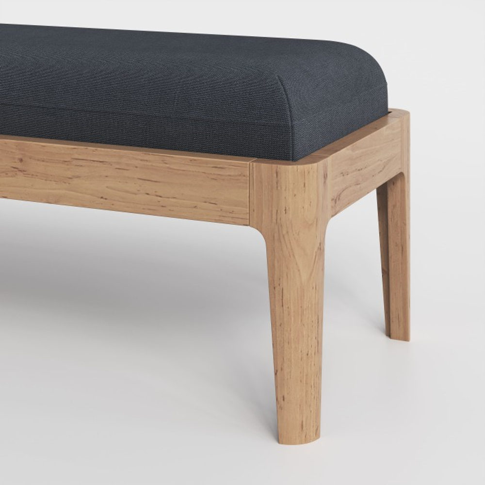 Банкетка Lugos'Art из массива дуба