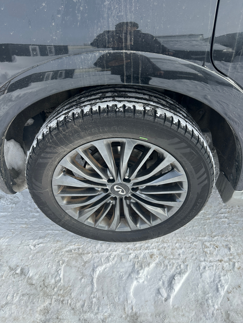 Infiniti QX80 LUXE SENSORY ProACTIVE 8 Seater ( 405 hp)