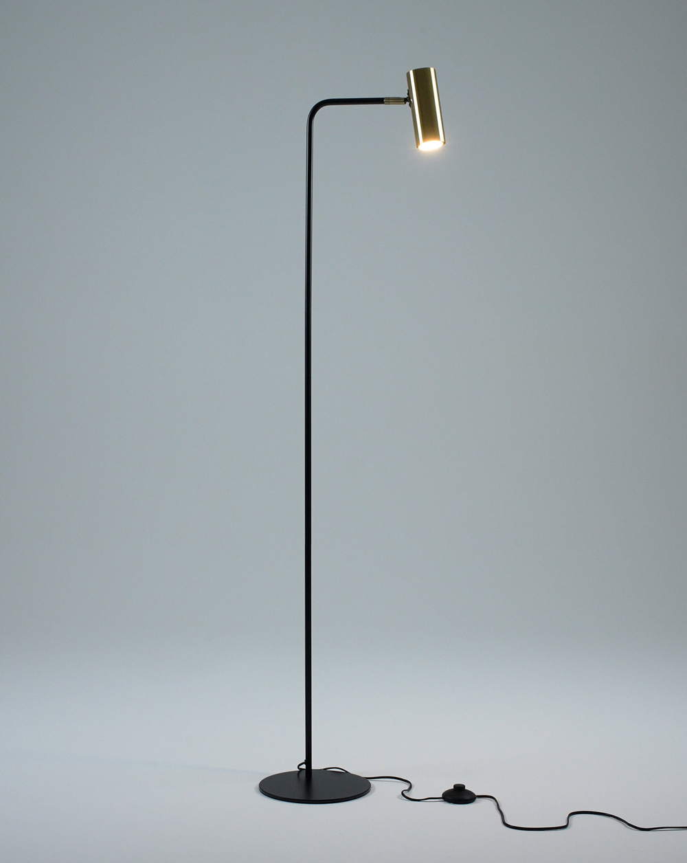 Торшер Moderli V11003-FL Fine