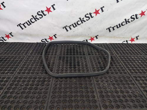 Уплотнитель инструментального ящика 2023г