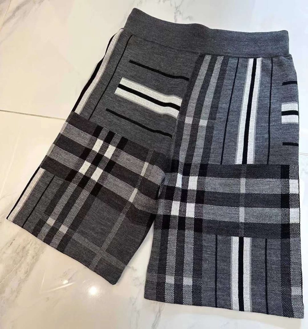 Шорты Burberry