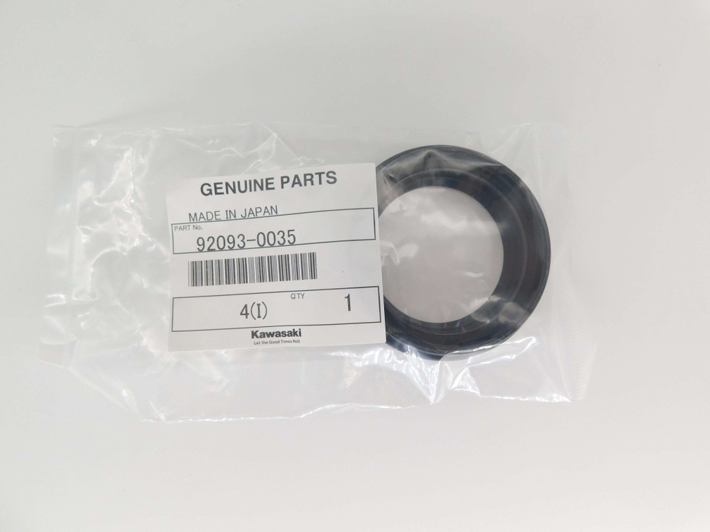 пыльник вилки Kawasaki ZX-6R ZX636 KLE250 Versys 650 VN900 Z1000 41x54.4x12.5 92093-0035