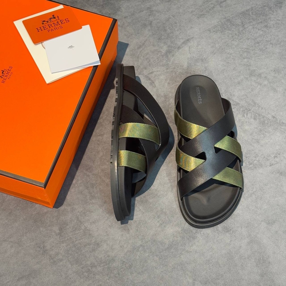 Шлепанцы Hermes