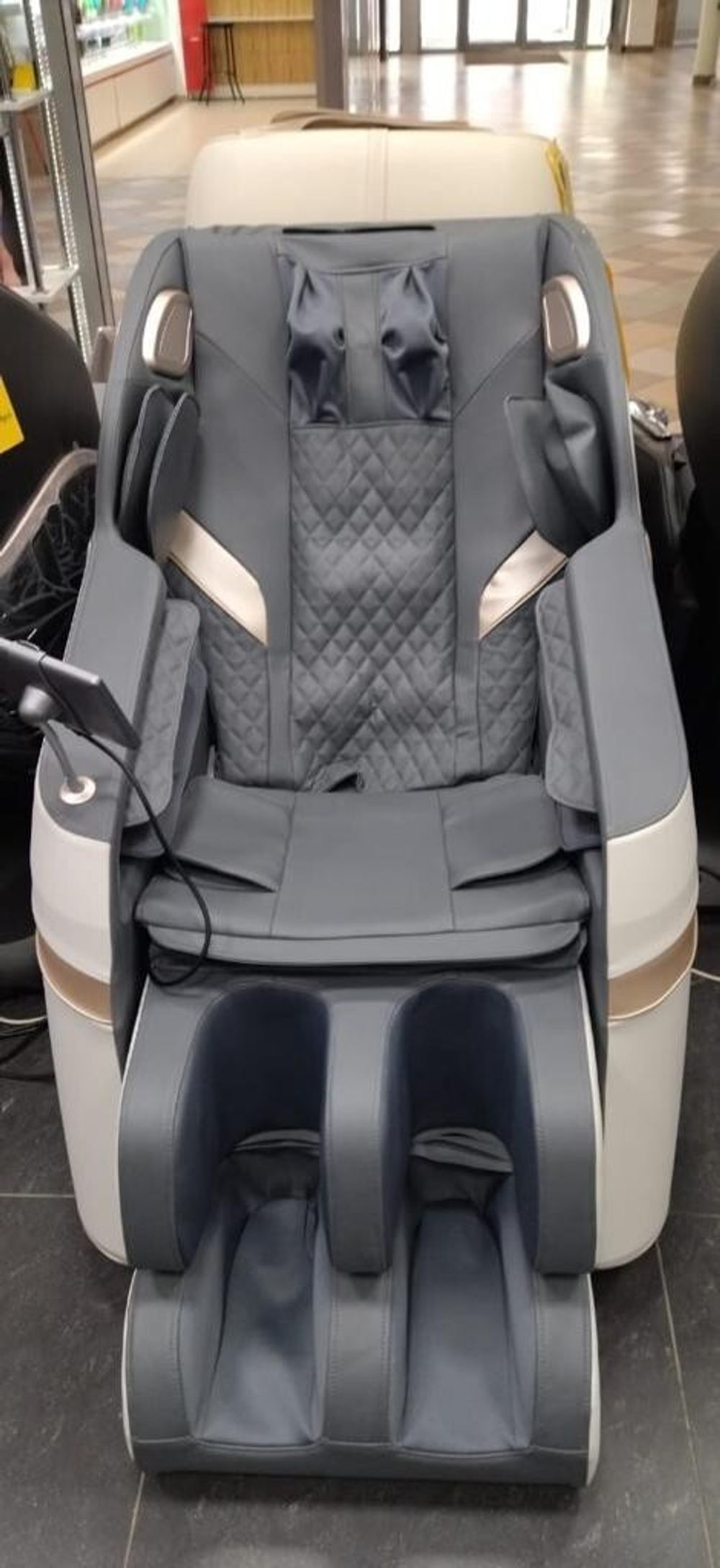 Массажное кресло IREST 1807