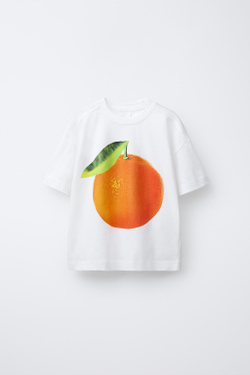 ZARA ФУТБОЛКА С ПРИНТОМ «ФРУКТЫ», ЖЕЛТОВАТО-БЕЛЫЙ