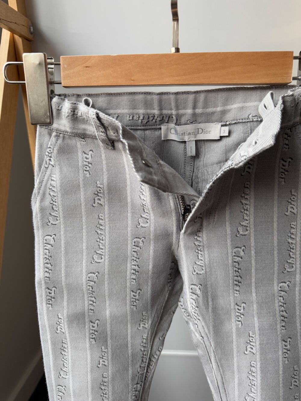 Джинсовый костюм Christian Dior, 98