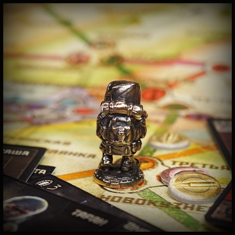 Коллекционная фигурка "Сталкер" , бронза