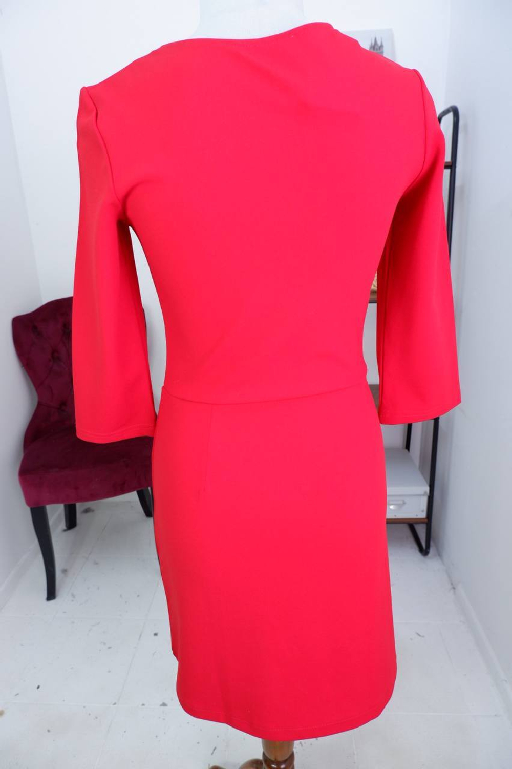 Платье эффектное, для уверенной девушки 44 размер