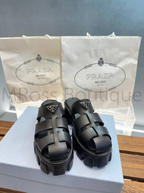 Женские мюли Prada Monolith черного цвета на тракторной подошве