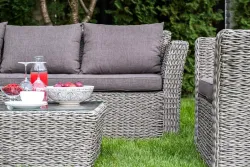 "Капучино" диван из искусственного ротанга (гиацинт) трехместный с подушками, цвет серый