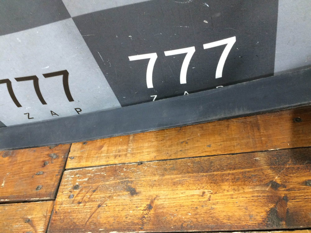 Накладка юбки переднего бампера Kia Picanto 3 (JA) 17-нв Б/У Оригинал 86591G6300