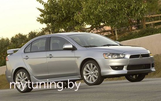 Накладки на пороги 2.0 для Mitsubishi Lancer 10