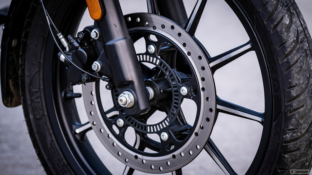 Royal Enfield Meteor 350 Supernova Blue