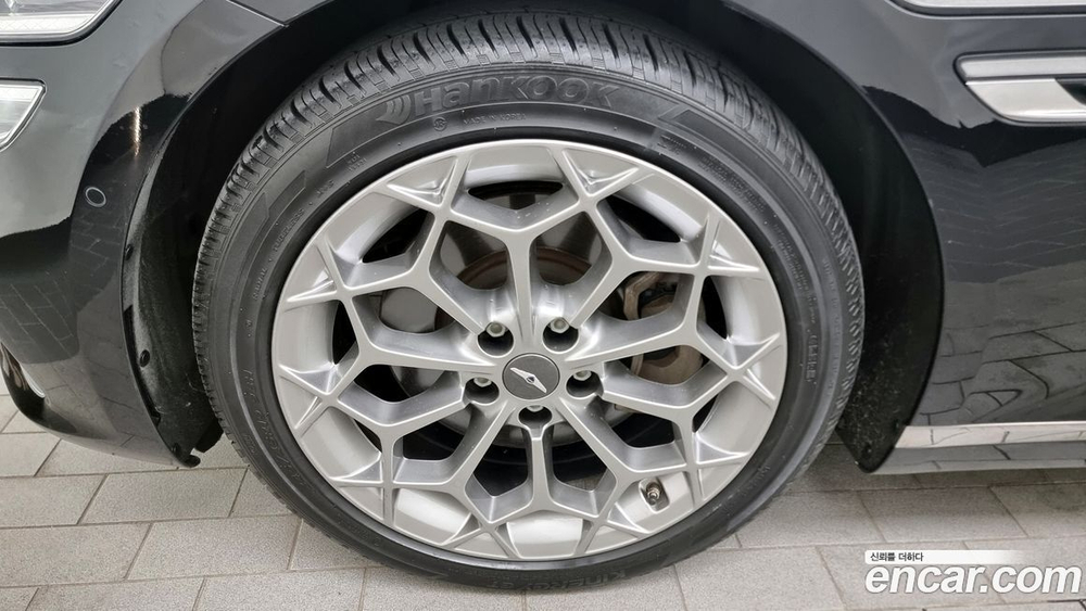 Genesis G80 (RG3) Бензин 2.5 Turbo 2WD (06.2020)