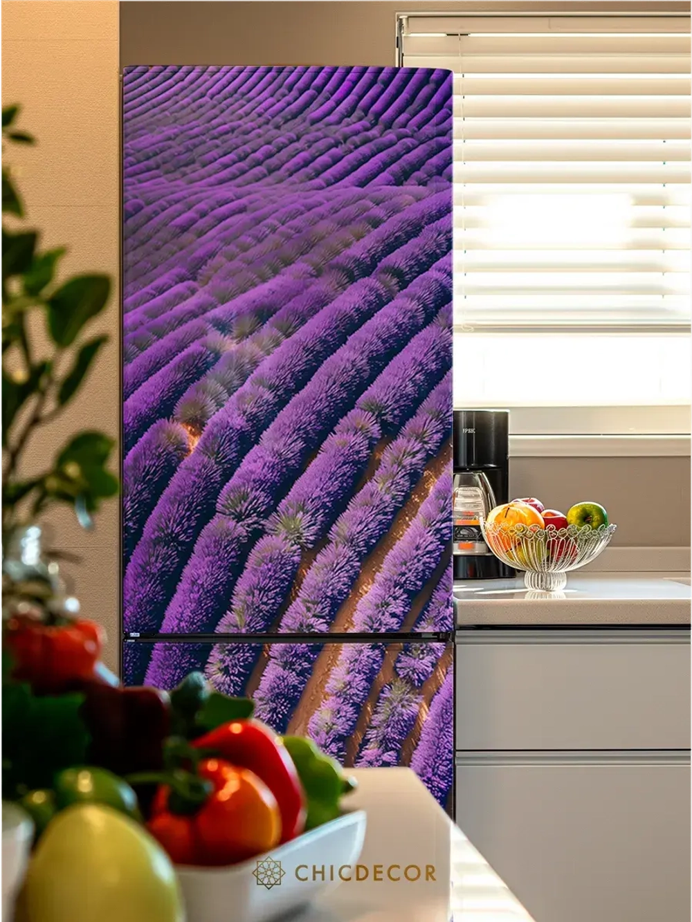 Наклейка интерьерная на холодильник лавандовое поле