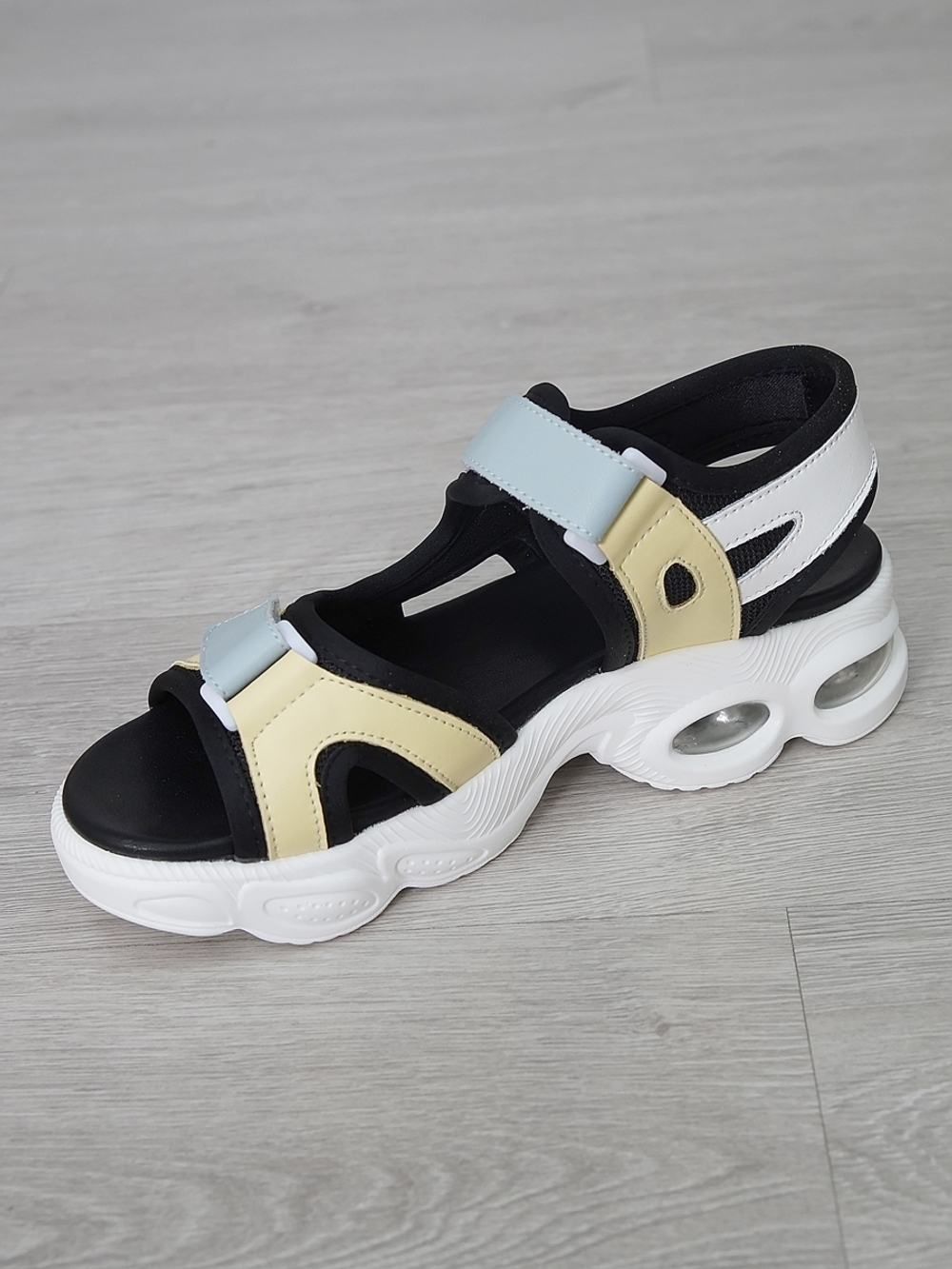 Сандалии женские CARDICIANA B224-8