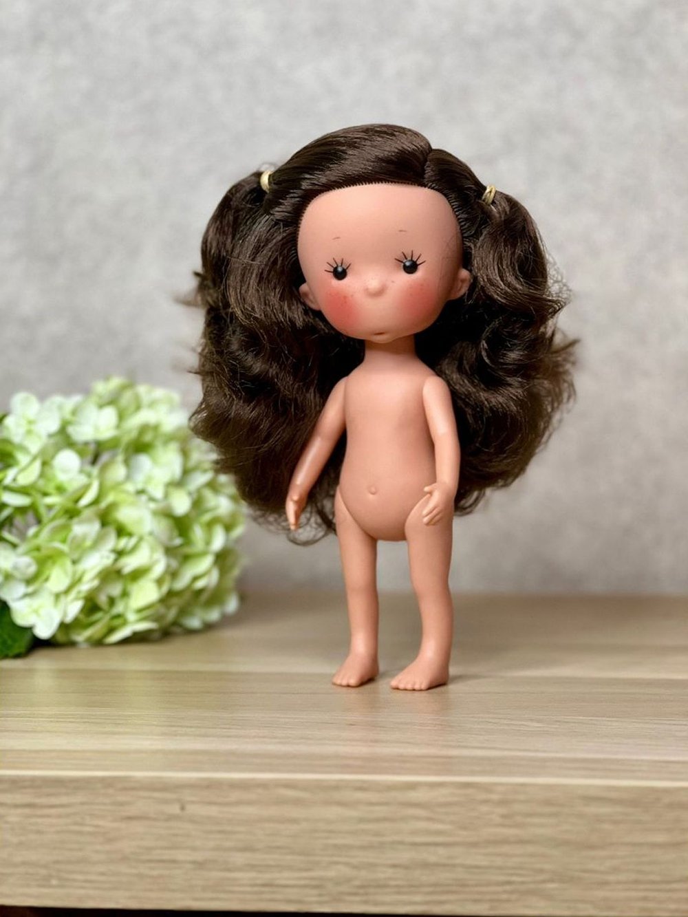 Кукла Llorens виниловая 26см Miss без одежды в пакете (52604W)