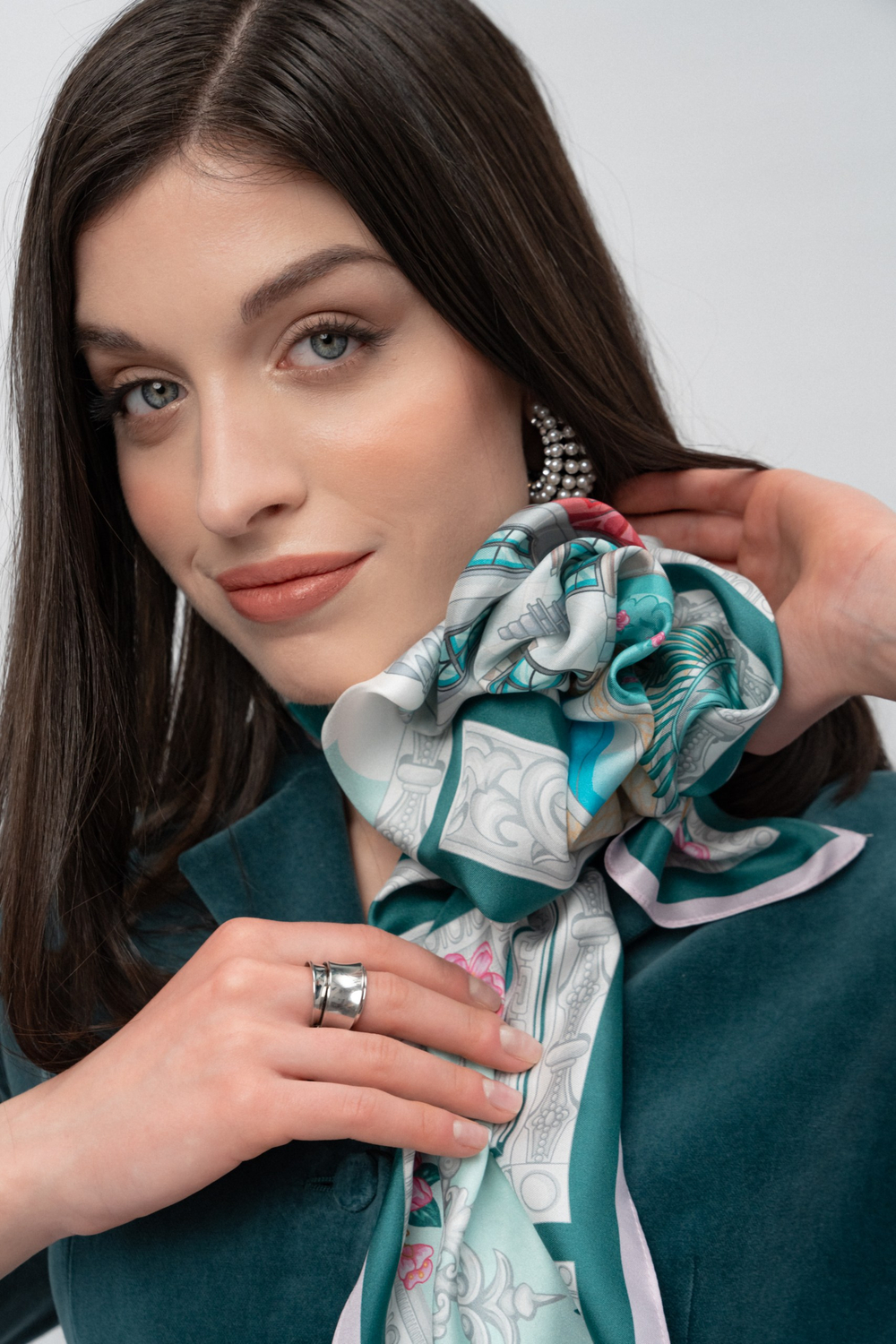Платок «Романтическая Александрия» 100% шёлк, зеленый