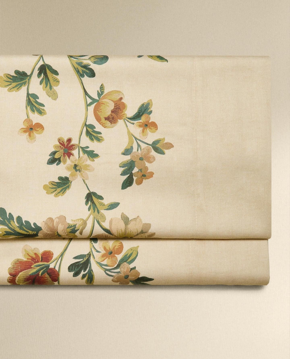 Zara Home - Атласная простыня с цветочным рисунком, экрю, 290x280 см