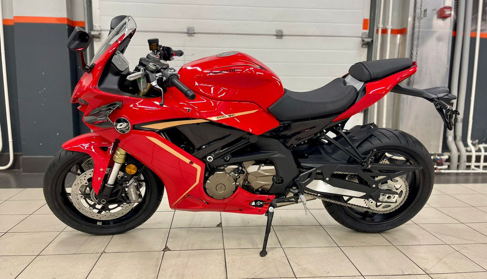 QJMOTOR SRK 600 RC (Red)