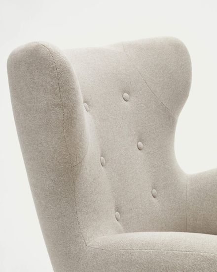 Patio Бежевое кресло из синели с ножками из массива бука Испания 